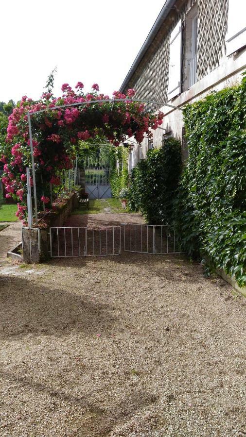 Le Gue Renard-Un Balcon Sur La Charente Βίλα Jarnac Εξωτερικό φωτογραφία